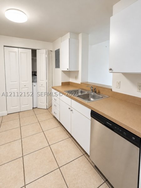 Condo for sale at Vue at Brickell 1104