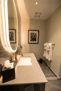 Comprar apartamento no E11EVEN Hotel & Residences 5306