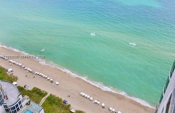 Comprar apartamento en Trump Tower Three 4102