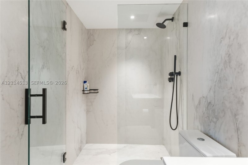 Aluguel de apartamento no Carlisle On The Ocean 903