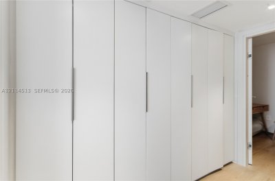 Aluguel de apartamento no Carlisle On The Ocean 903