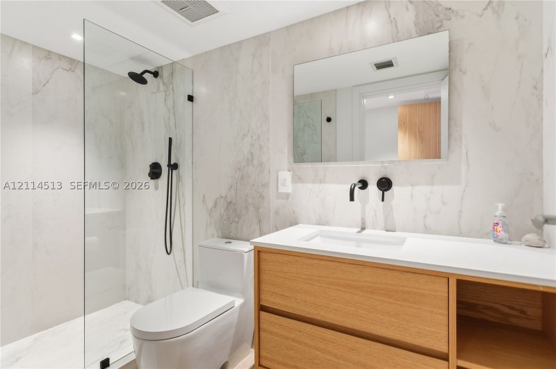 Aluguel de apartamento no Carlisle On The Ocean 903