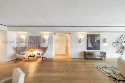 Comprar apartamento no The Surf Club Four Seasons Condo & Hotel S-301