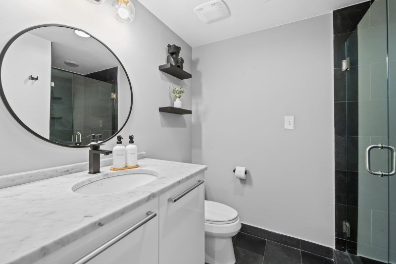 Condo for sale at 900 Biscayne 403