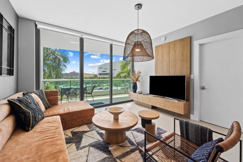 Condo for sale at 900 Biscayne 403
