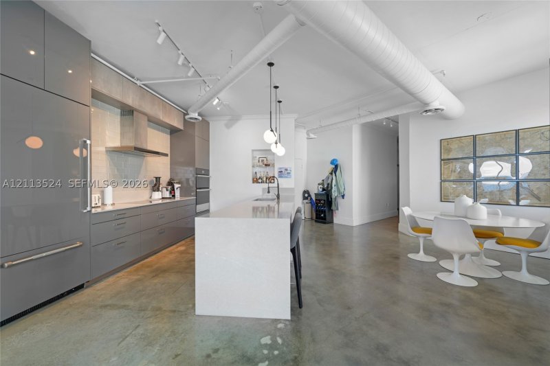 Condo for sale at Star Lofts on the Bay 803