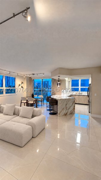 Alquiler de apartamento en Cite On The Bay 527