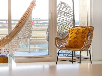 Midtown Midblock Apt #708