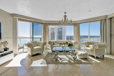 Alquiler de apartamento en La Perla 2508