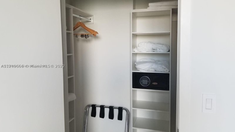 Apartment for rent at Hyde Beach House R301