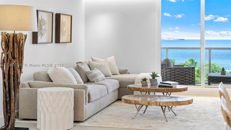 Alquiler de apartamento en Roney Palace 641
