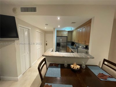 Aluguel de apartamento no Alexander Towers 108