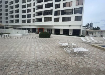 Aluguel de apartamento no Alexander Towers 108
