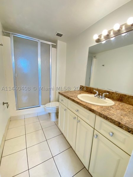 Comprar apartamento en Sailboat Cay 1408