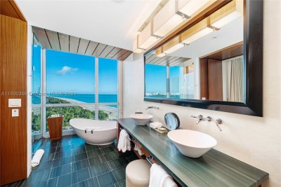 Alquiler de apartamento en Ritz Carlton One Bal Harbour 1216