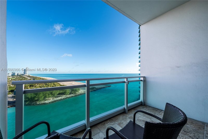 Alquiler de apartamento en Ritz Carlton One Bal Harbour 1216
