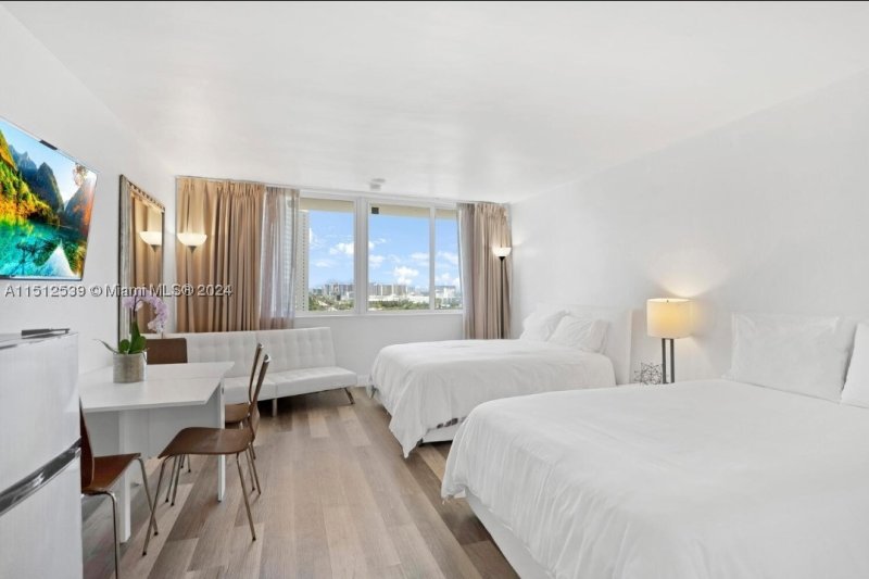 Condo for sale at Aventura Beach Club 1143