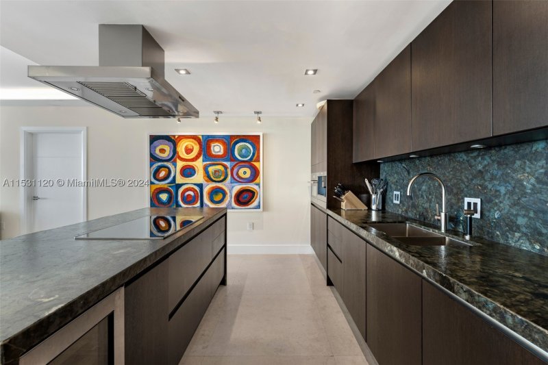 Alquiler de apartamento en Hilton Bentley 907