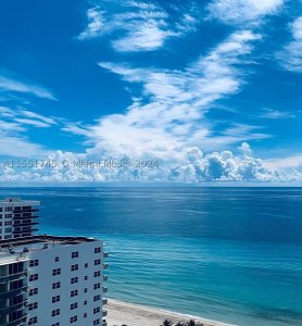 Aluguel de apartamento no Ocean Palms 2003