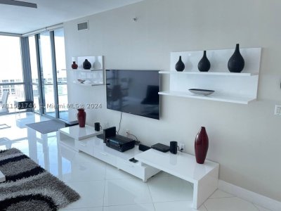 Aluguel de apartamento no Ocean Palms 2003