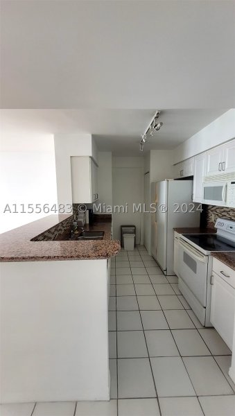 Condo for sale at Mark on Brickell 2805
