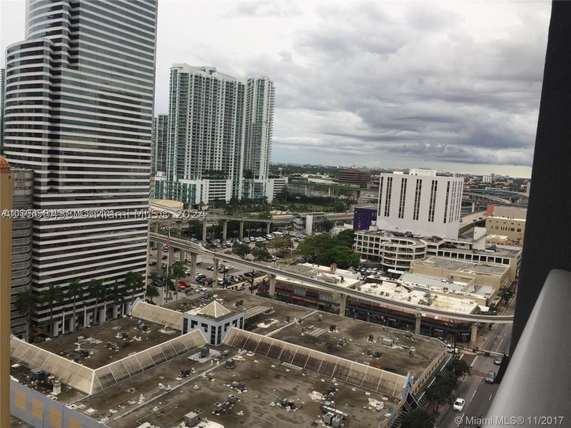 Comprar apartamento en Centro Condo 1505