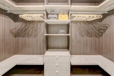 Comprar apartamento en SLS Lux Brickell 3009