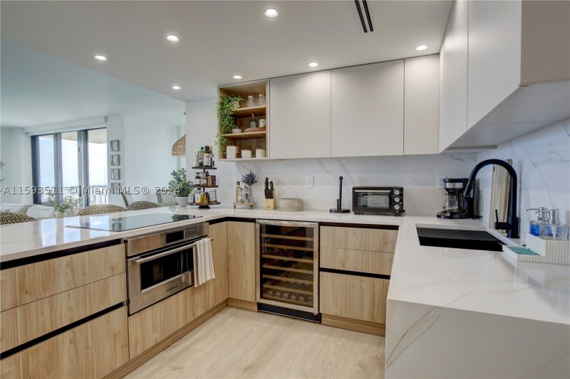 Apartment for rent at Towers of Key Biscayne D1201