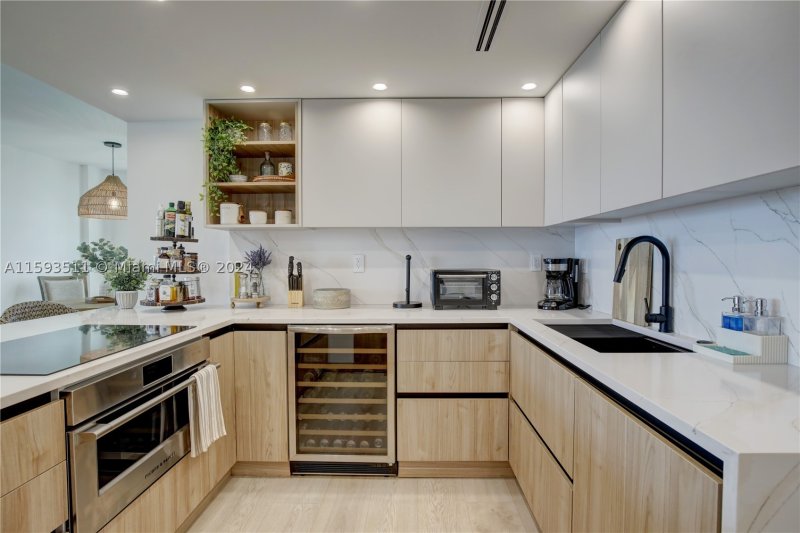 Apartment for rent at Towers of Key Biscayne D1201