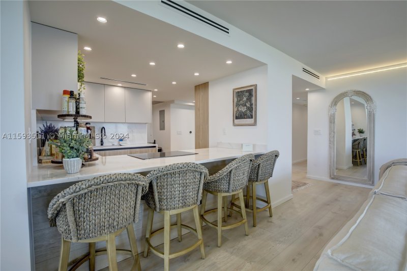 Apartment for rent at Towers of Key Biscayne D1201