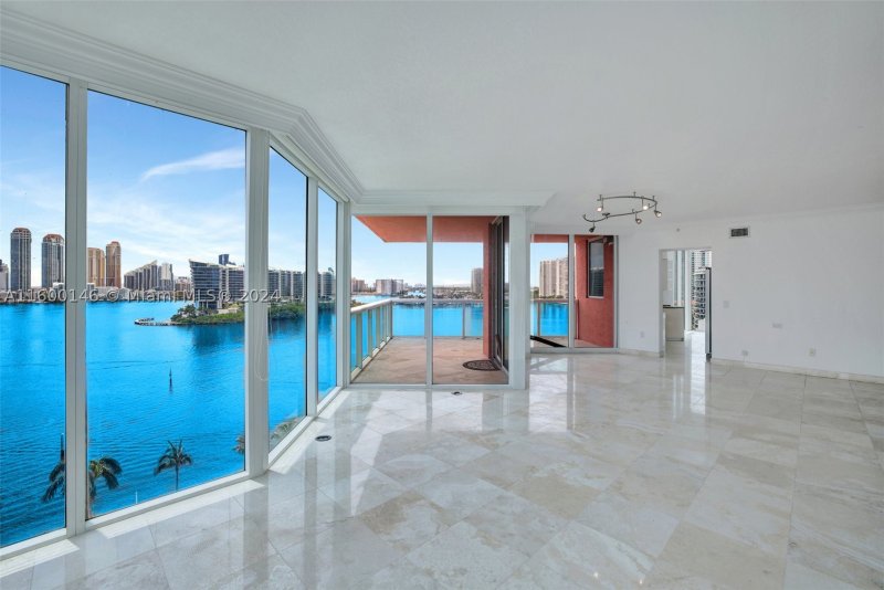 Condo for sale at Hidden Bay 1208