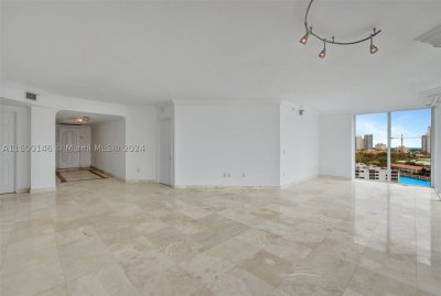 Comprar apartamento en Hidden Bay 1208
