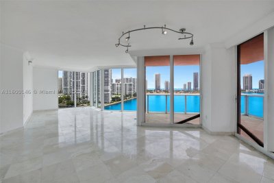 Comprar apartamento en Hidden Bay 1208