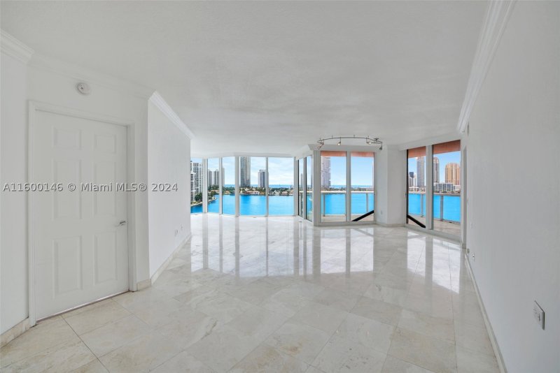 Condo for sale at Hidden Bay 1208
