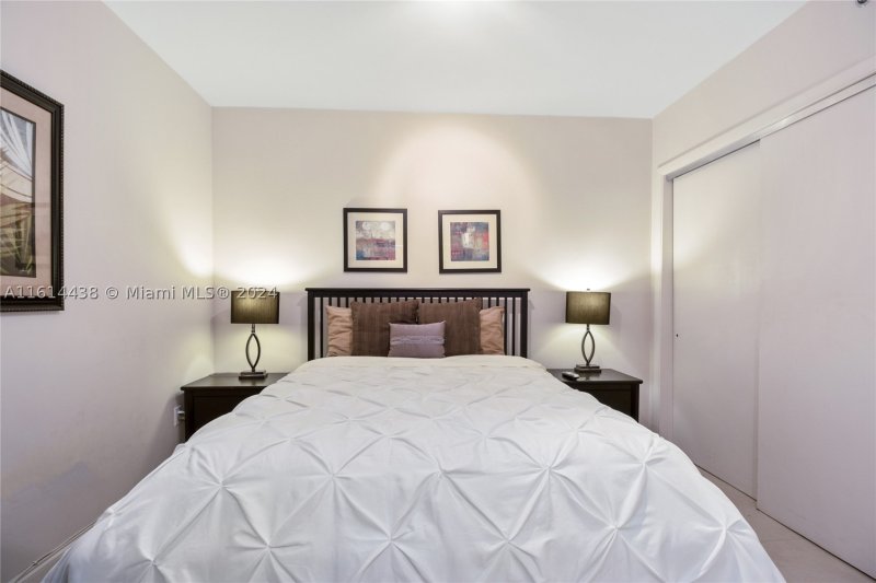 Condo for sale at Beach Club Two 4409