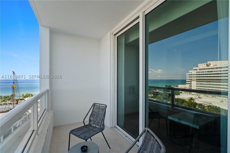 Comprar apartamento no Fontainebleau II 1007