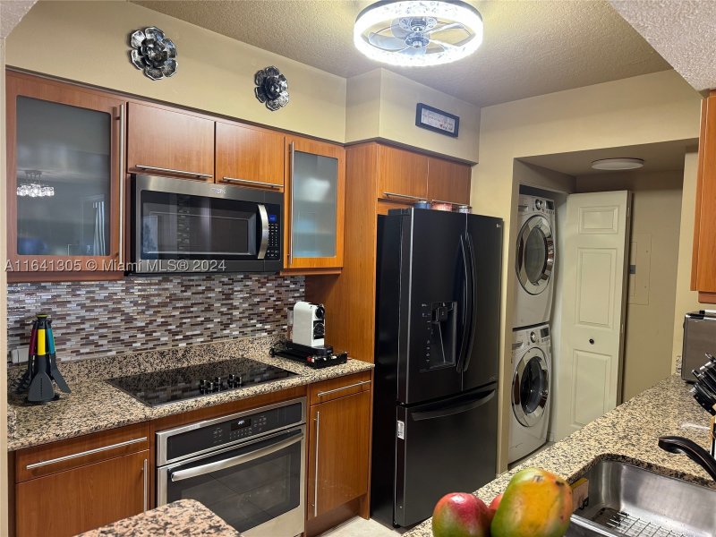 Apartment for rent at 2080 Ocean Drive 1607