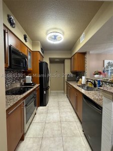 Aluguel de apartamento no 2080 Ocean Drive 1607