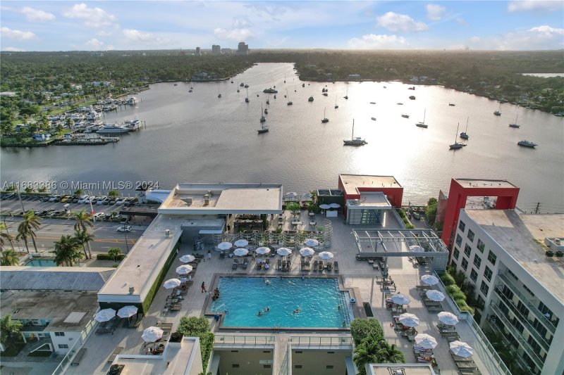 Condo for sale at Costa Hollywood S316