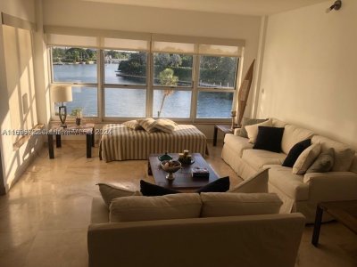 Comprar apartamento no Blair House 4B