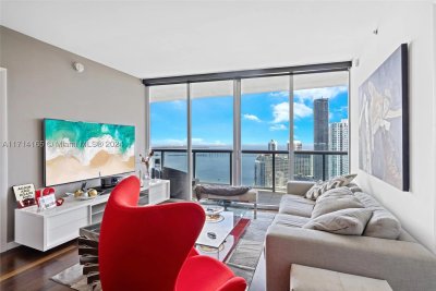 Comprar apartamento no Icon Brickell Tower II 4805
