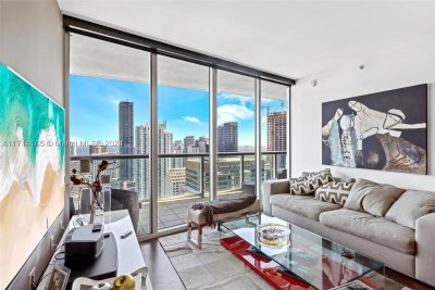Comprar apartamento no Icon Brickell Tower II 4805