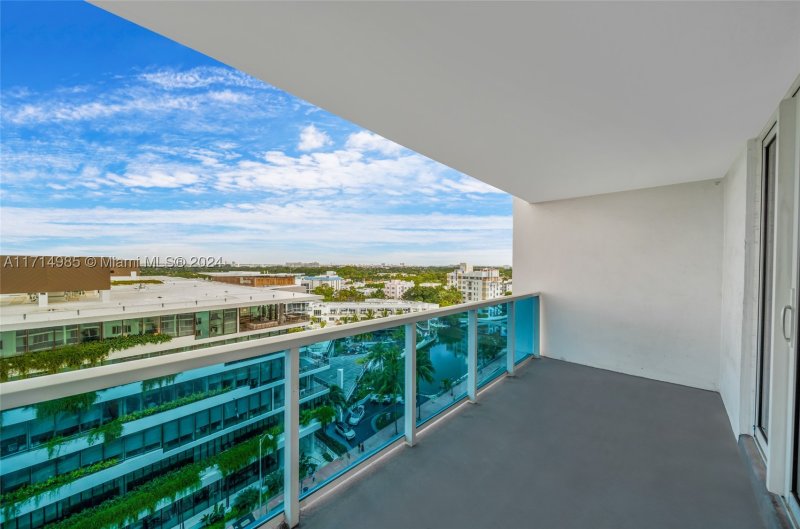 Comprar apartamento en Roney Palace 1030