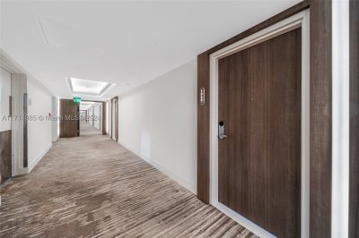 Comprar apartamento en Roney Palace 1030