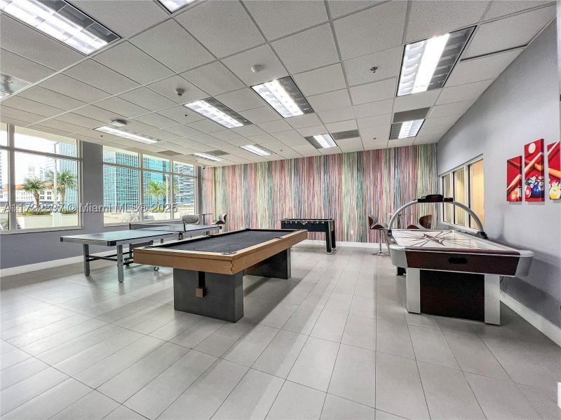 Comprar apartamento no The Club At Brickell Bay 2007