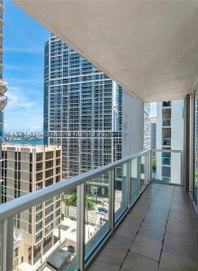 Comprar apartamento no 500 Brickell West Tower 1507