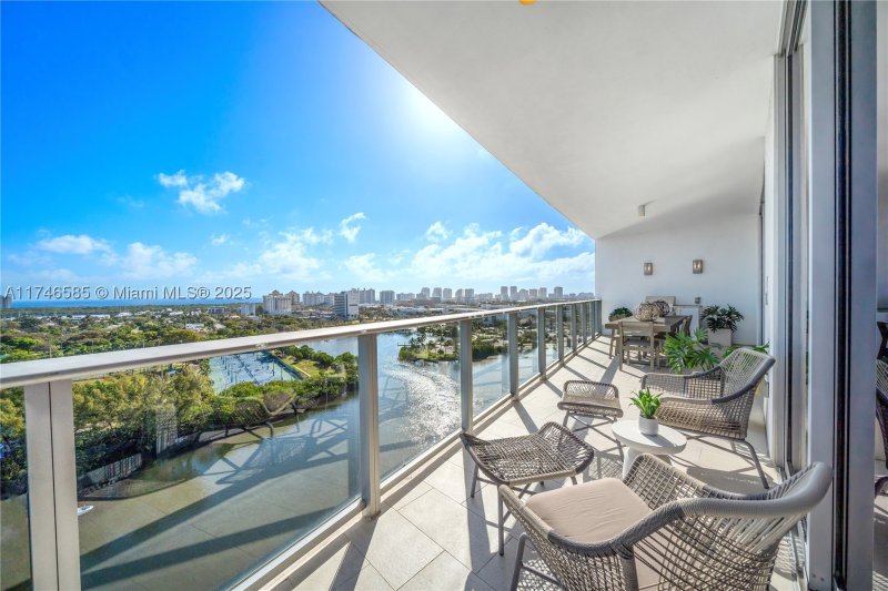 Comprar apartamento en Riva Fort Lauderdale 1501