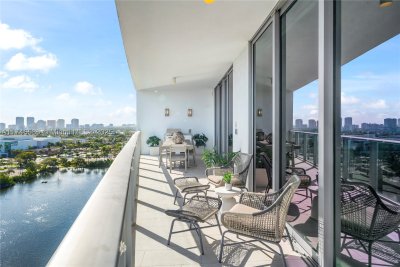 Comprar apartamento en Riva Fort Lauderdale 1501