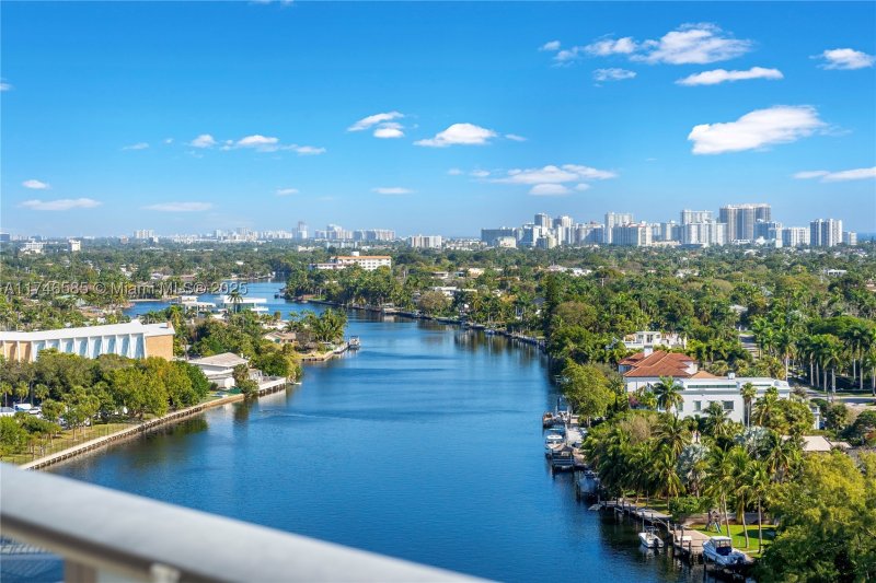 Comprar apartamento en Riva Fort Lauderdale 1501