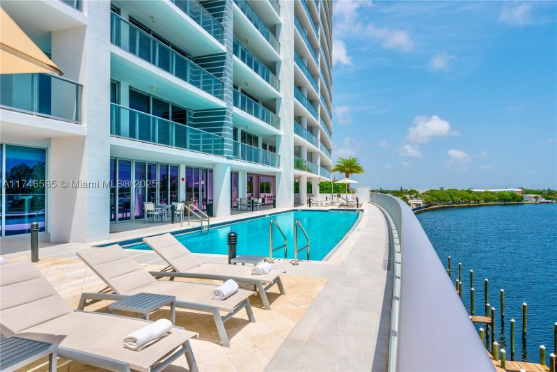 Comprar apartamento en Riva Fort Lauderdale 1501
